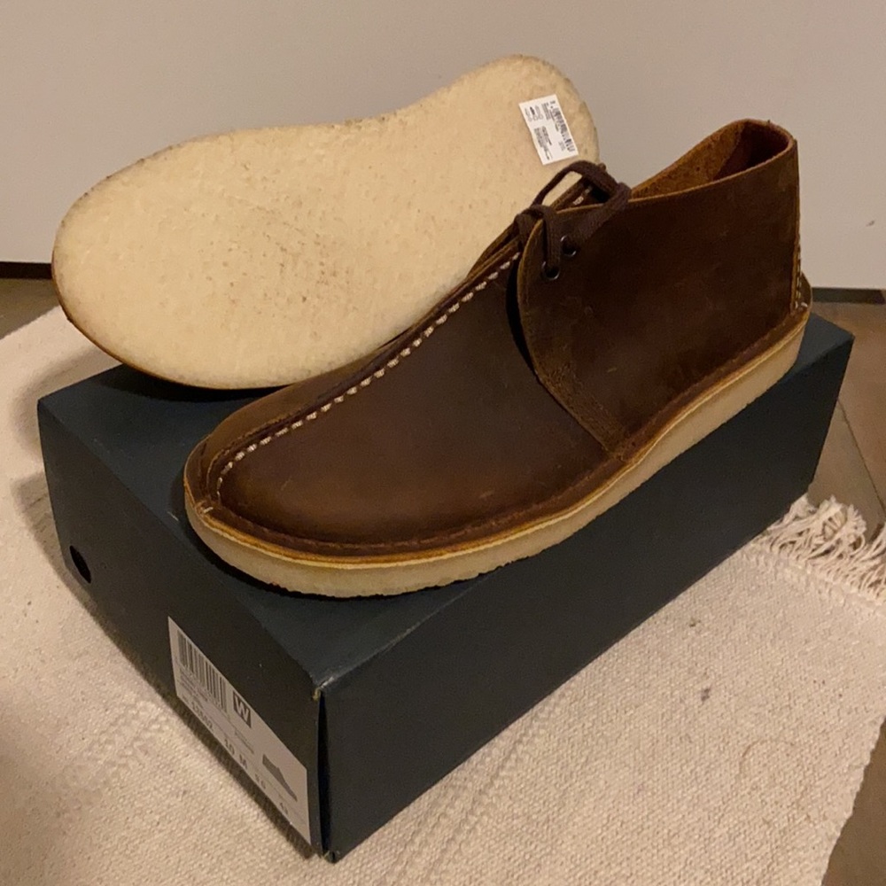 NIB Clarks Men’s Original Desert Trek Beeswax
